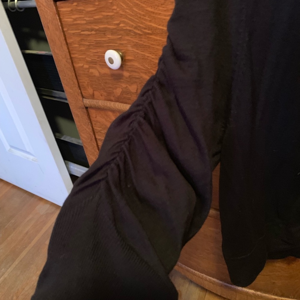 Cardigan - Picture 3 of 4